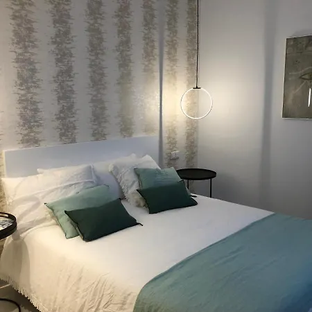 Siempre Mas Penthouse Atalaya Hills Golf Marbella 2 Large Bedrooms 4 Guests Apartment *