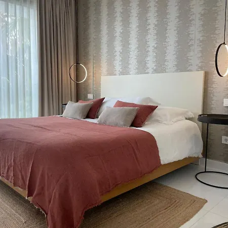 Siempre Mas Penthouse Atalaya Hills Golf Marbella 2 Large Bedrooms 4 Guests * Estepona